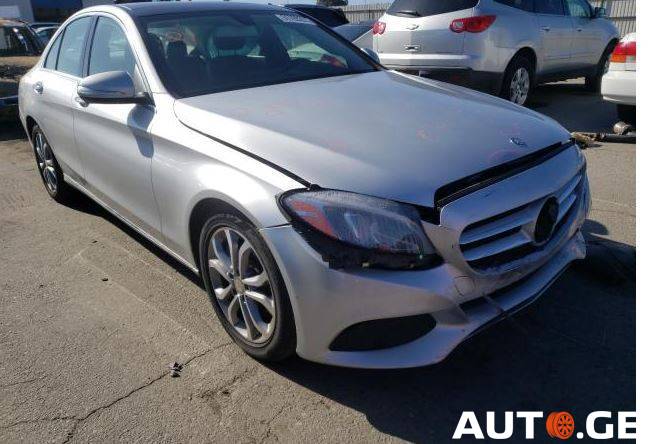 Mercedes-Benz C-300-Merc