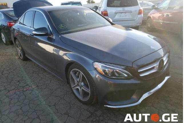 Mercedes-Benz C-300-Merc