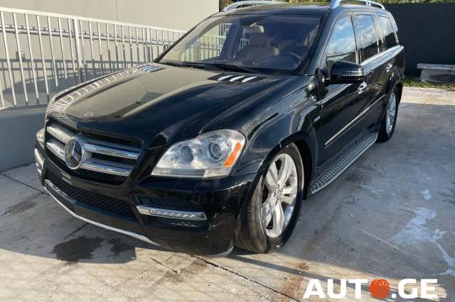 Mercedes-Benz Ml-350S 2012 — photo 2