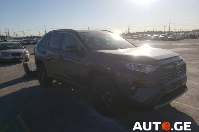 Toyota RAV4 2020 — photo 2