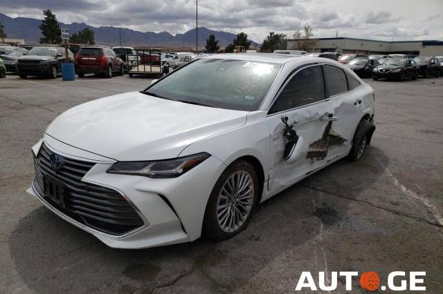 Toyota Avalon 2019 — photo 2