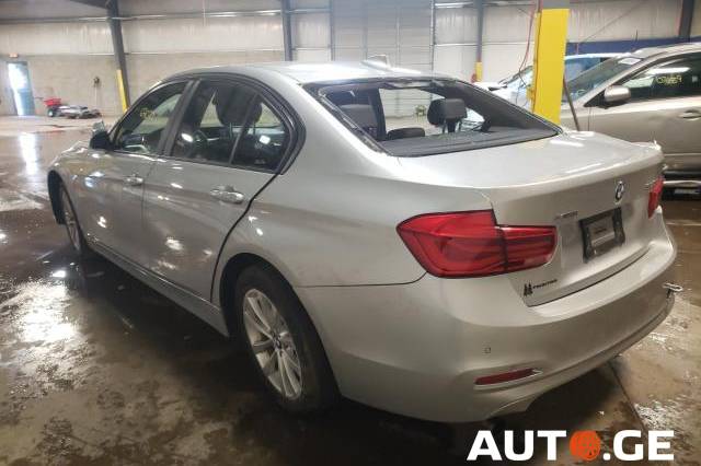 BMW 320 2016 — photo 2