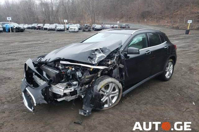 Mercedes-Benz Gla-250G 2020 — photo 2
