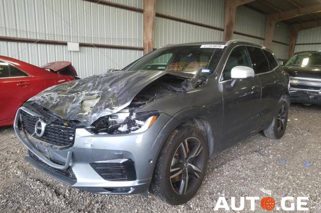 Volvo XC60 2019 — photo 2