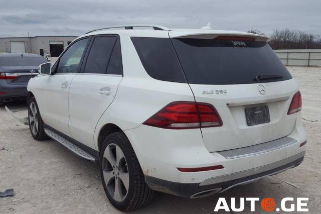 Mercedes-Benz Gle-350G 2016 — photo 2