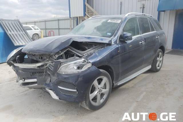 Mercedes-Benz GLE-Class 2018 — photo 2