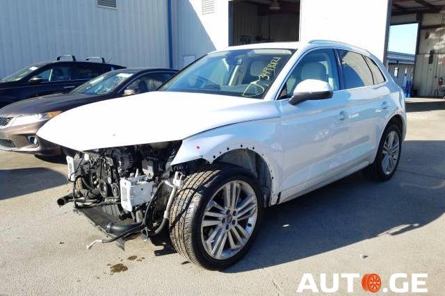 Audi Q5 2018 — photo 2