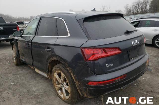 Audi Q5 2020 — photo 2