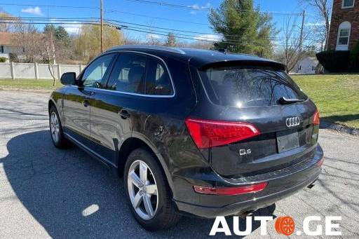 Audi Q5 2012 — photo 2