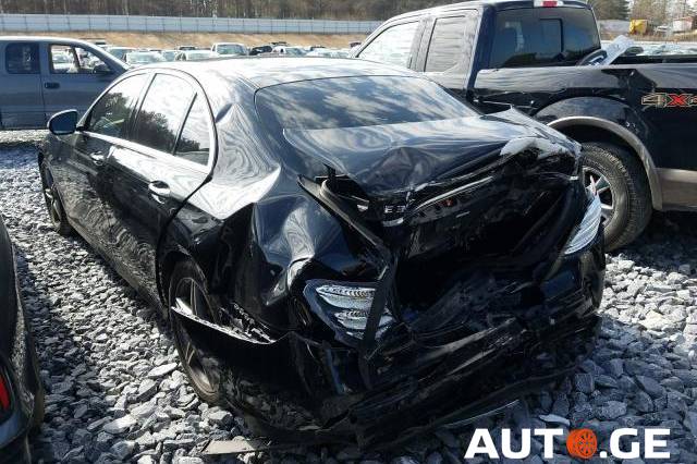 Mercedes-Benz E-300C 2017 — photo 2