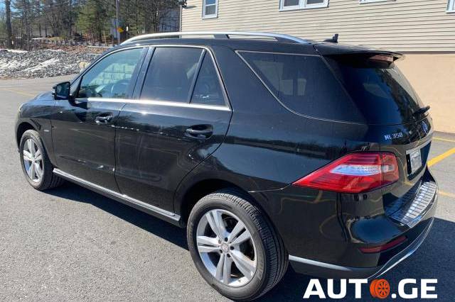 Mercedes-Benz Ml-350S 2012 — photo 2