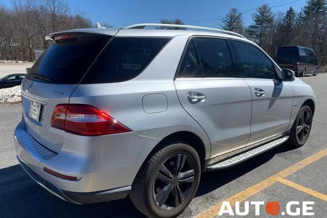 Mercedes-Benz Ml-350S 2012 — photo 2