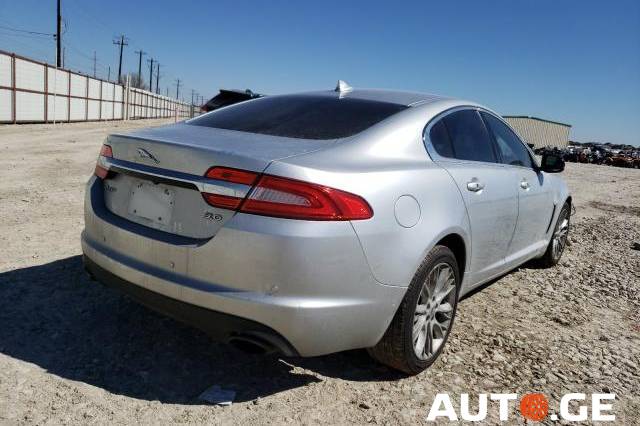 Jaguar XF 2013 — photo 2