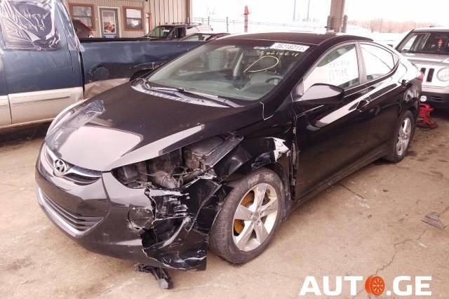 Hyundai Elantra 2012 — photo 2