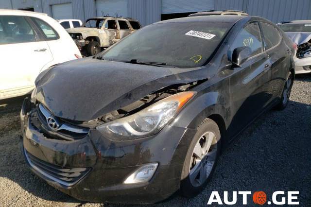 Hyundai Elantra 2013 — photo 2