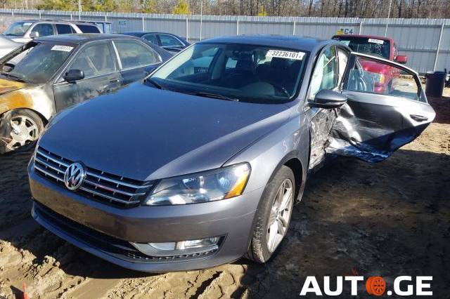 Volkswagen Passat 2012 — photo 2