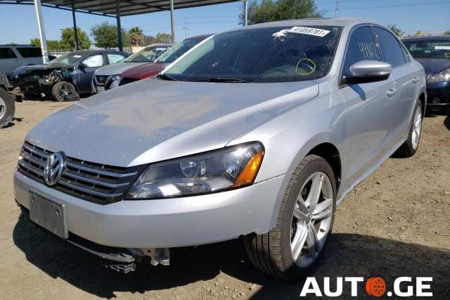 Volkswagen Passat 2014 — photo 2