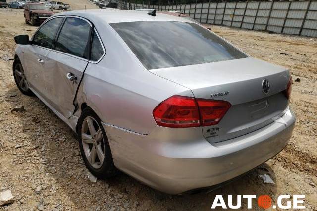 Volkswagen Passat 2015 — photo 2