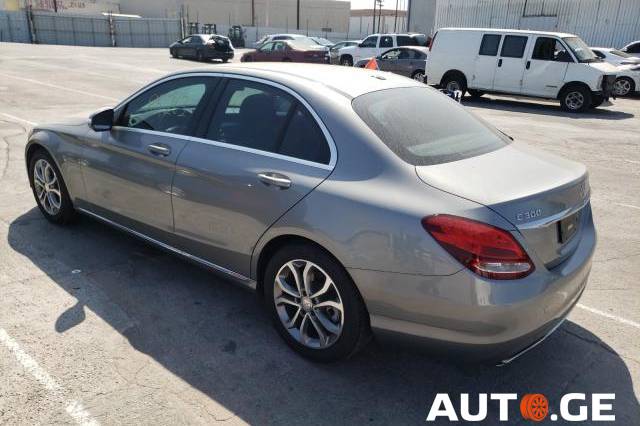 Mercedes-Benz C-300-Merc 2015 — photo 2