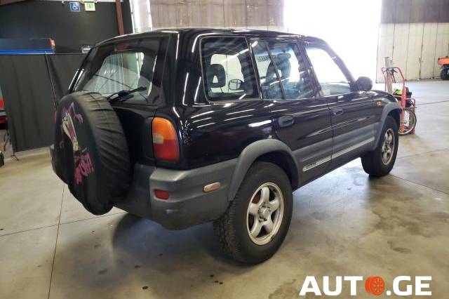 Toyota RAV4 1997 — photo 2