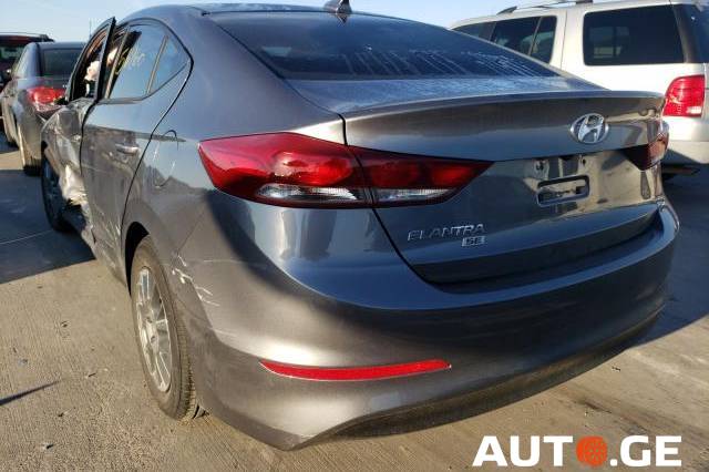 Hyundai Elantra 2018 — photo 2