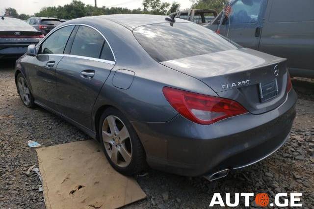 Mercedes-Benz Cla-250C 2015 — photo 2