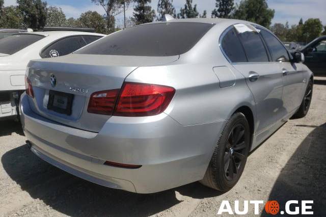 BMW 528 2013 — photo 2