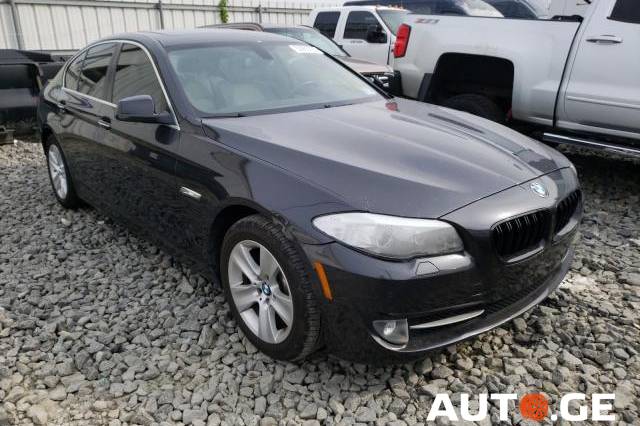 BMW 528