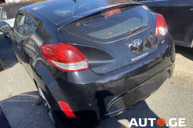 Hyundai Veloster 2012 — photo 2