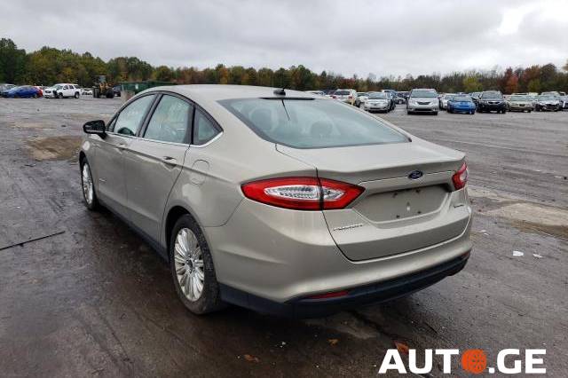 Ford Fusion 2016 — photo 2