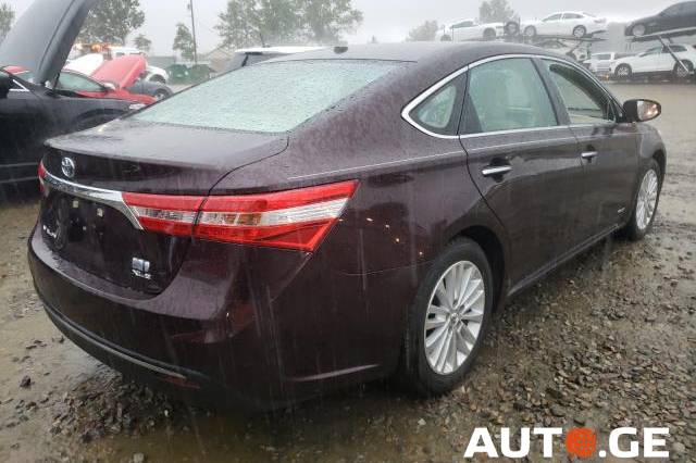 Toyota Avalon 2015 — photo 2