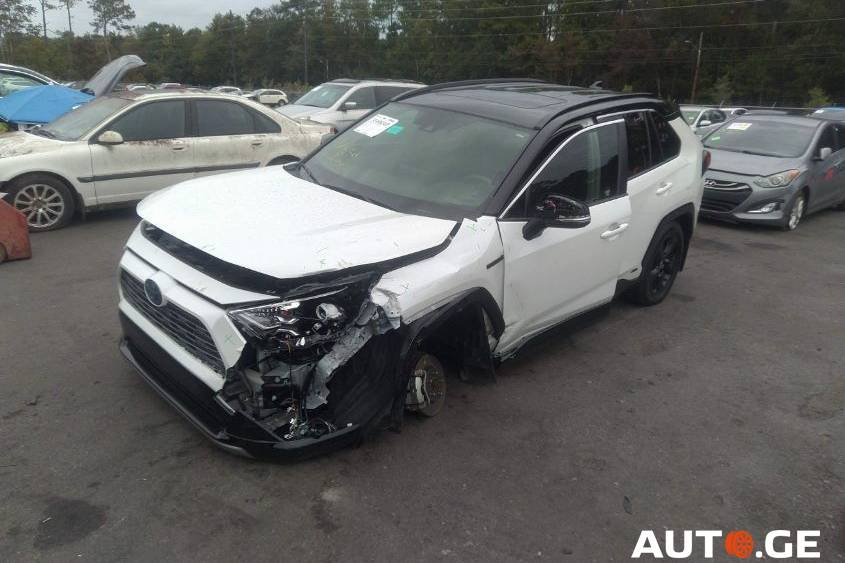 Toyota RAV4 2020 — photo 2