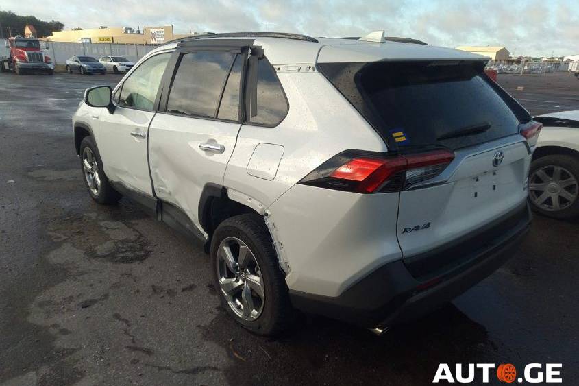 Toyota RAV4 2019 — photo 2