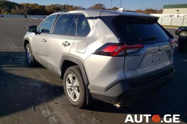 Toyota RAV4 2020 — photo 2