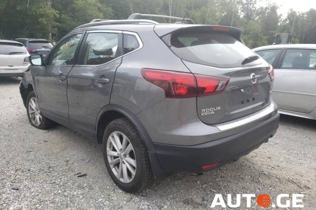 Nissan Rogue 2018 — photo 2