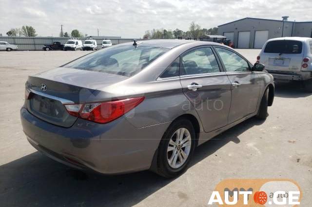 Hyundai Sonata 2013 — photo 2