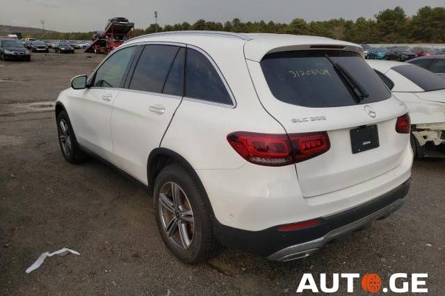 Mercedes-Benz 300-Glc 2021 — photo 2