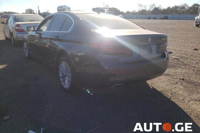 BMW 530 2021 — photo 2