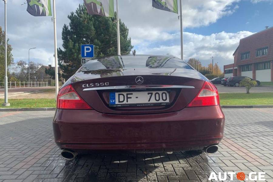 Mercedes-Benz Cls-500C 2010 — photo 2