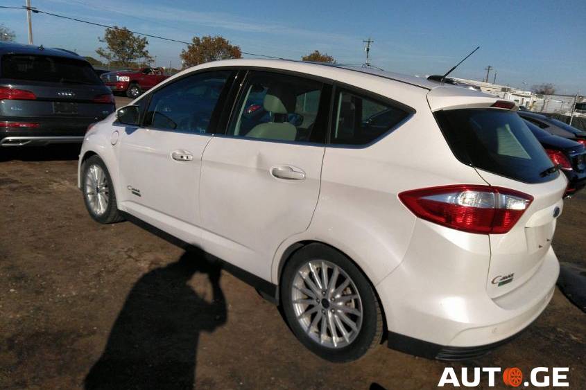 Ford C-Max 2016 — photo 2
