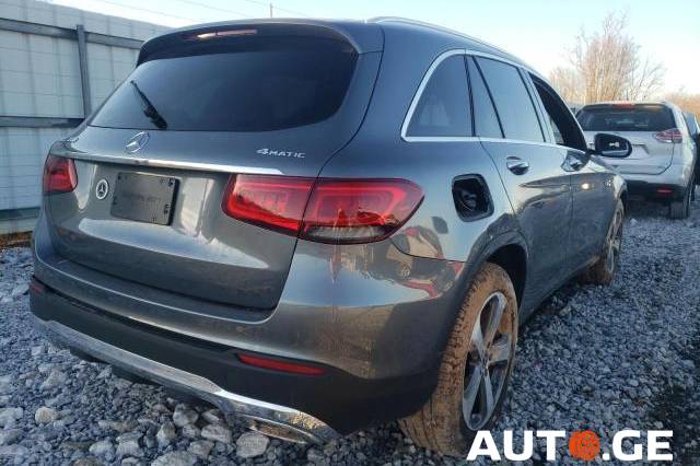 Mercedes-Benz 300-Glc 2020 — photo 2