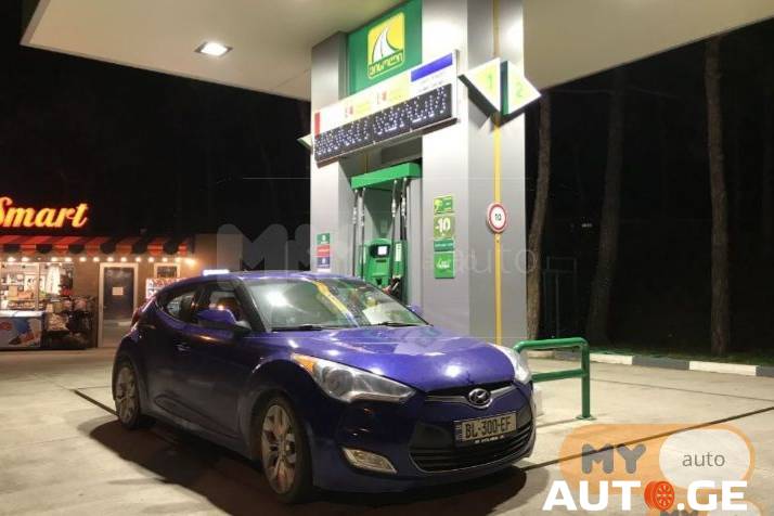 Hyundai Veloster