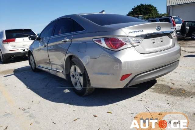 Hyundai Sonata 2012 — photo 2