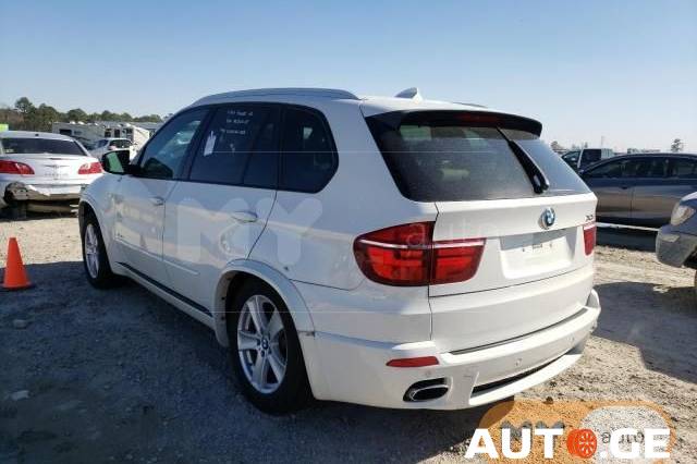 BMW X5 2012 — photo 2