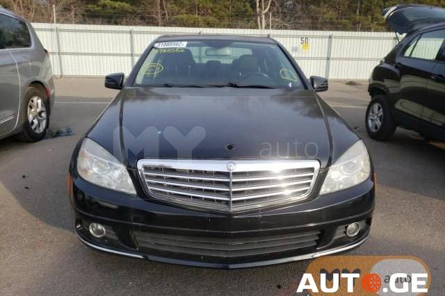 Mercedes-Benz C-300-Merc 2010 — photo 2