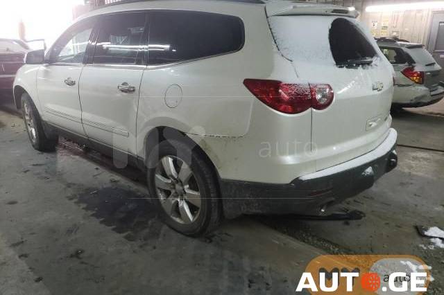 Chevrolet Traverse 2012 — photo 2