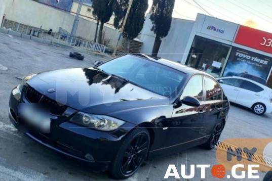BMW 330