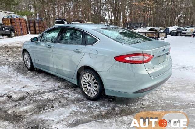 Ford Fusion 2013 — photo 2