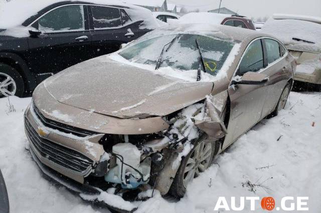Chevrolet Malibu 2018 — photo 2
