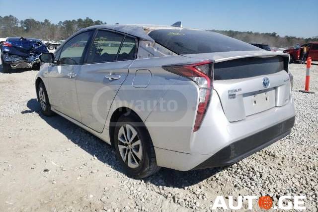 Toyota Prius 2018 — photo 2